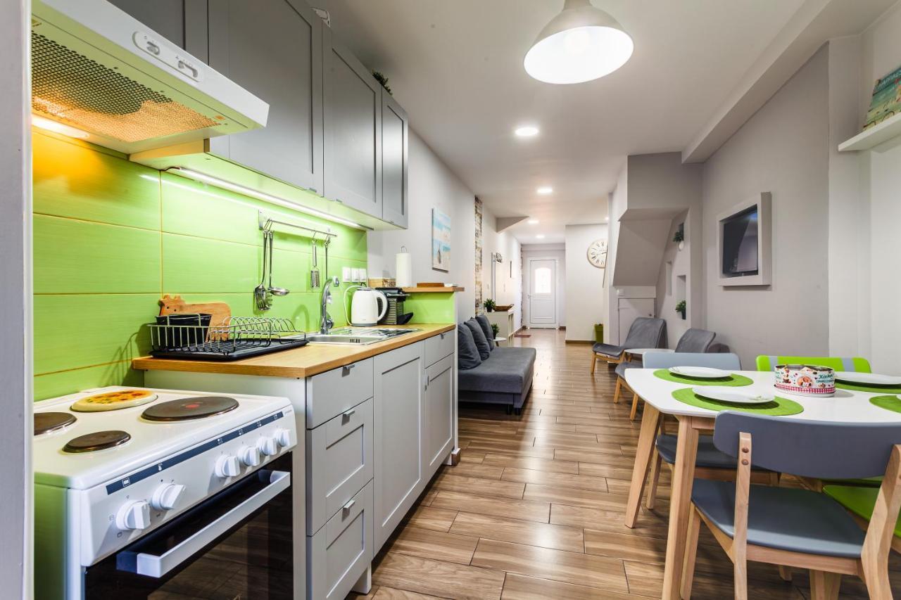 Citysea Fusion, Elegant Gem Minutes From The Beach Kalamata Exterior foto